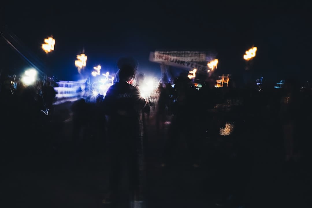 丞磊林允好嗑成这样 眼神拉丝甜度爆表